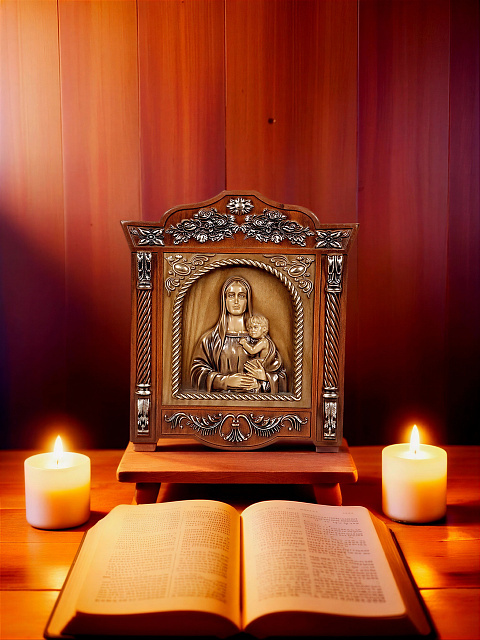 Образ "Пресвятая  Богородица с  младенцем"