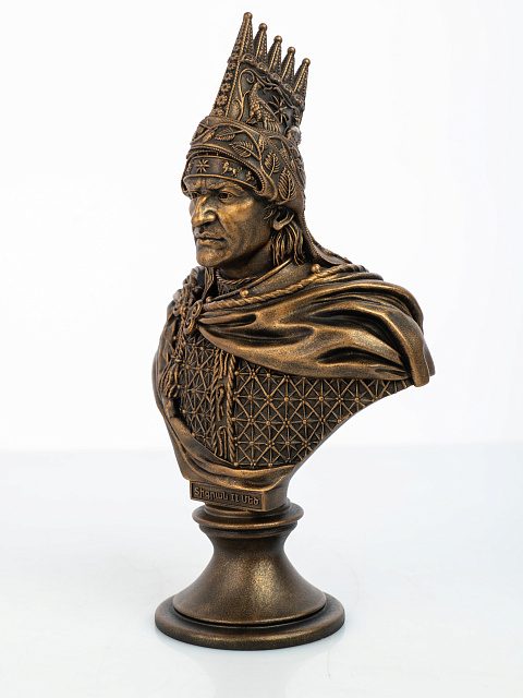 Бюст Царь Тигран Великий II