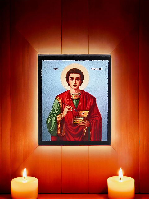 Образ"Святой Пантелеймон" на деревянной основе